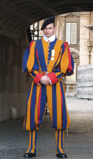 rome08TBswissguard.jpg
