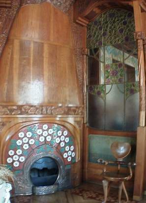 Wood hearth in Casa Morera