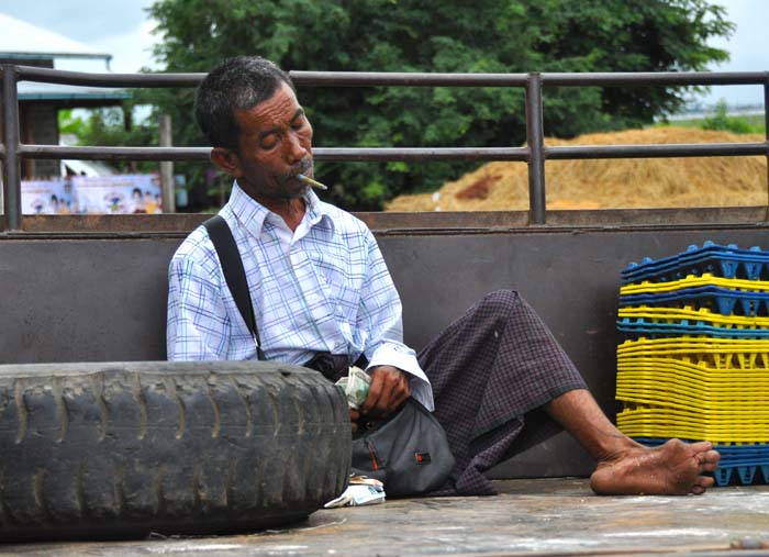 Market on Inle Lake (9)
