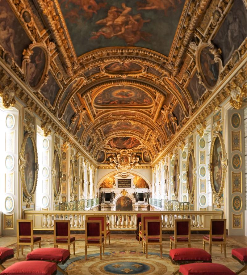 Visiting Fontainebleau Palace from Paris wired2theworld