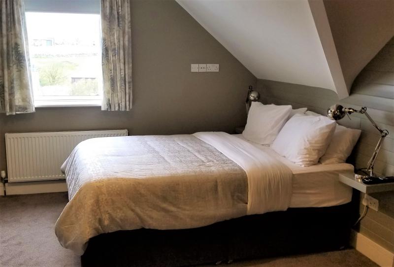 Doolin Inn Bed