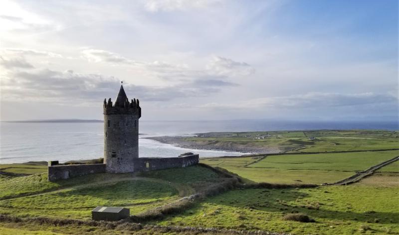 Doonagore Castle